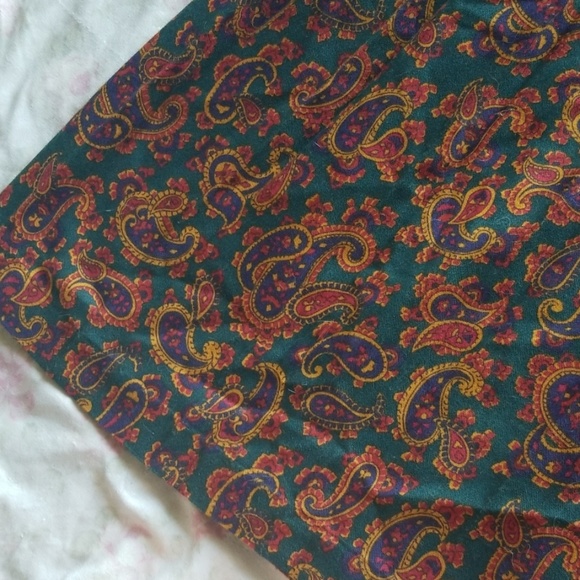 Vintage Mid Length Paisley Skirt - Picture 3 of 3